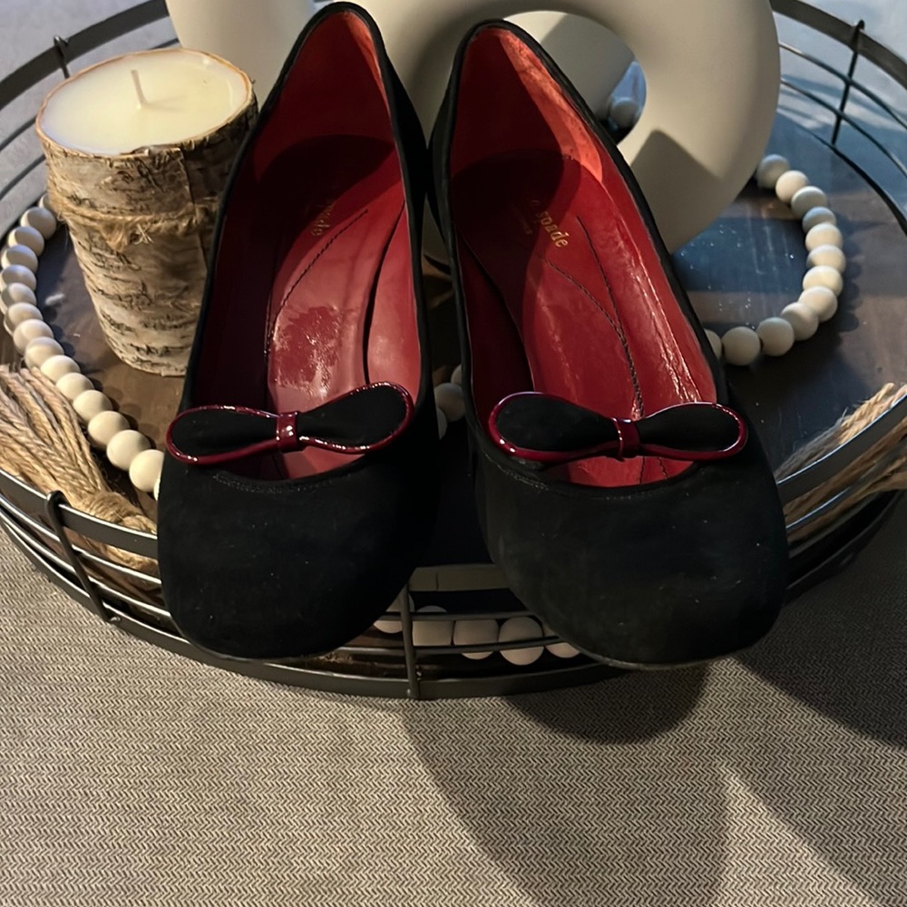 🔥Kate Spade Italian Black Suede Bridge Bow Round Toe Pump!Size:8Mgood condition